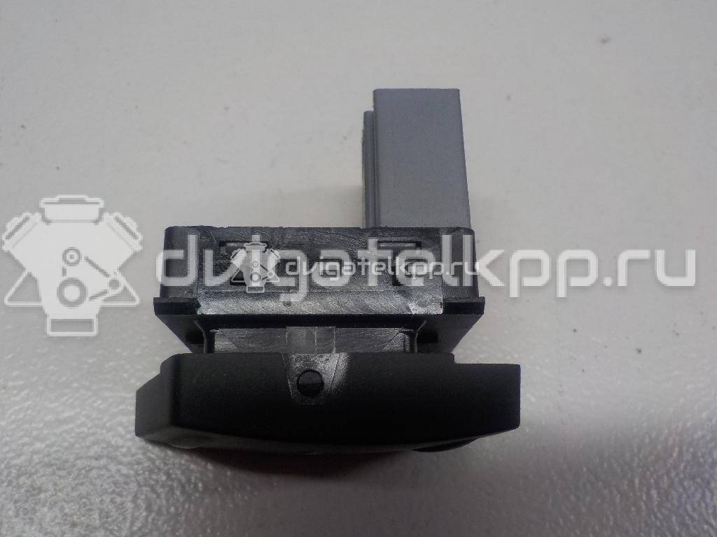 Фото Кнопка стеклоподъемника  1Z0959856 для vw Polo (HB) {forloop.counter}}