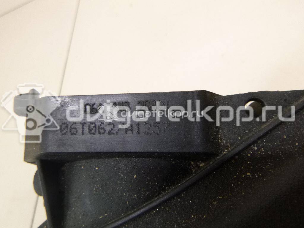 Фото Коллектор впускной для двигателя BSE для Seat Leon 102 л.с 8V 1.6 л бензин 06A133203DL {forloop.counter}}