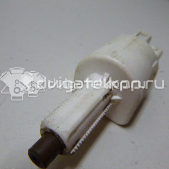 Фото Датчик включения стопсигнала  8434019025 для Toyota Dyna / Iq J1 / Land Cruiser / Hiace / Avensis