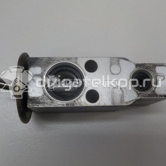 Фото Клапан кондиционера  8851520100 для Toyota Supra / Land Cruiser / Carina / Camry / Hiace