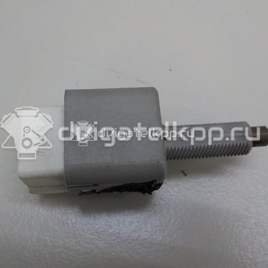 Фото Датчик включения стопсигнала  8434069025 для Toyota Dyna / Iq J1 / Land Cruiser / Hiace / Avensis