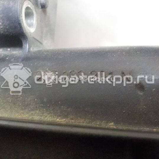 Фото Коллектор впускной для двигателя BWA для Seat Altea 200 л.с 16V 2.0 л бензин 06F133201N