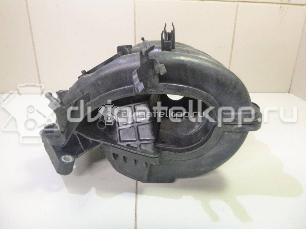 Фото Коллектор впускной для двигателя CFNA для Volkswagen / Seat 105 л.с 16V 1.6 л бензин 036129709KA {forloop.counter}}