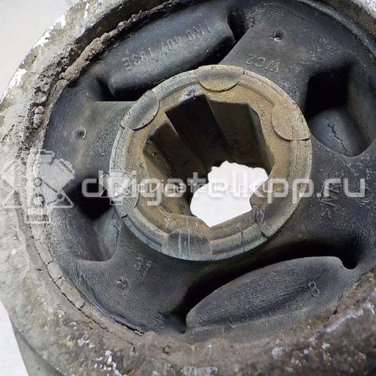 Фото Кронштейн переднего рычага  6Q0199294D для audi A2 [8Z0]