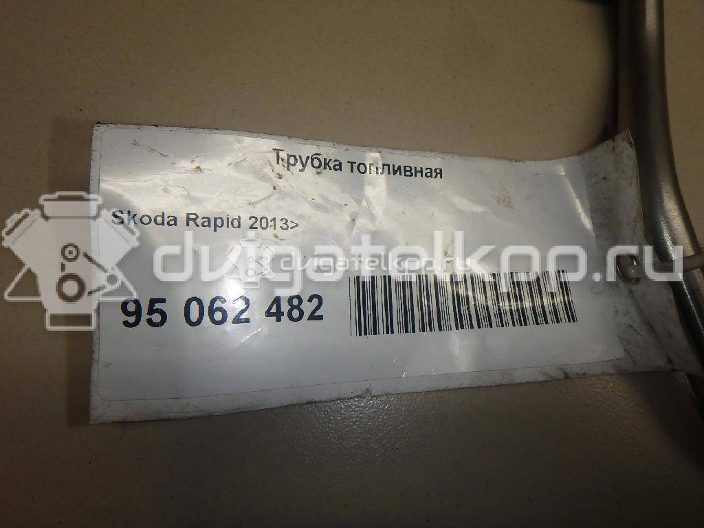 Фото Трубка топливная для двигателя CHZB для Volkswagen / Skoda / Audi 95 л.с 12V 1.0 л бензин 04C130241B {forloop.counter}}