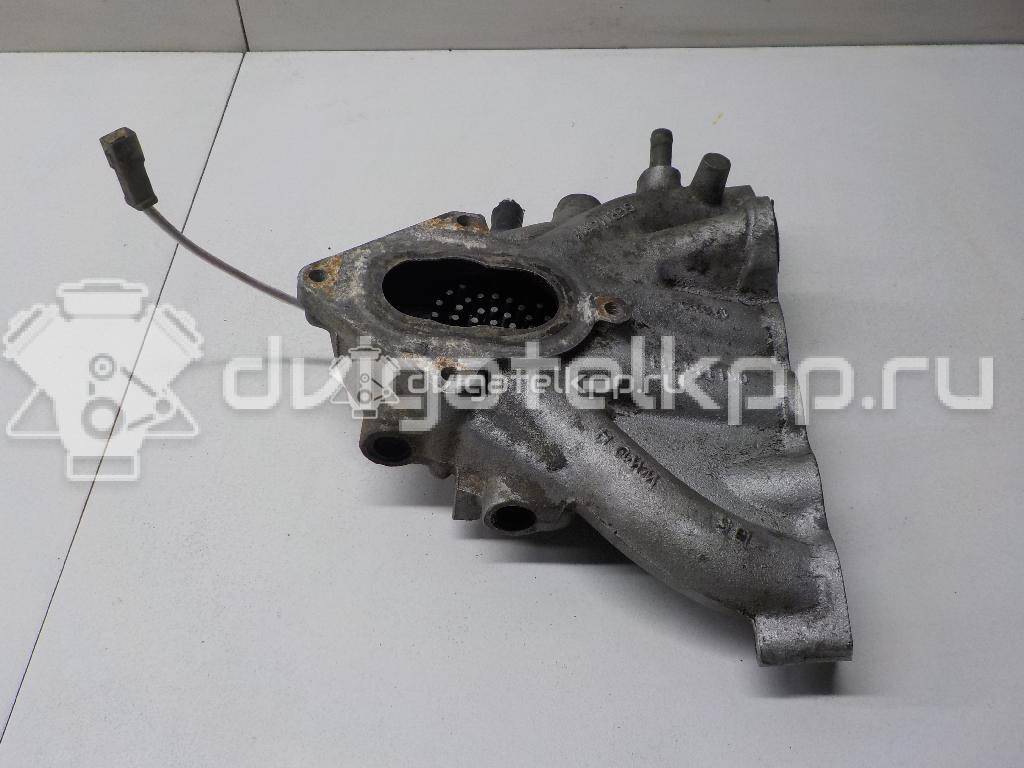 Фото Коллектор впускной для двигателя RP для Volkswagen Jetta / Golf 90 л.с 8V 1.8 л бензин 051129713 {forloop.counter}}