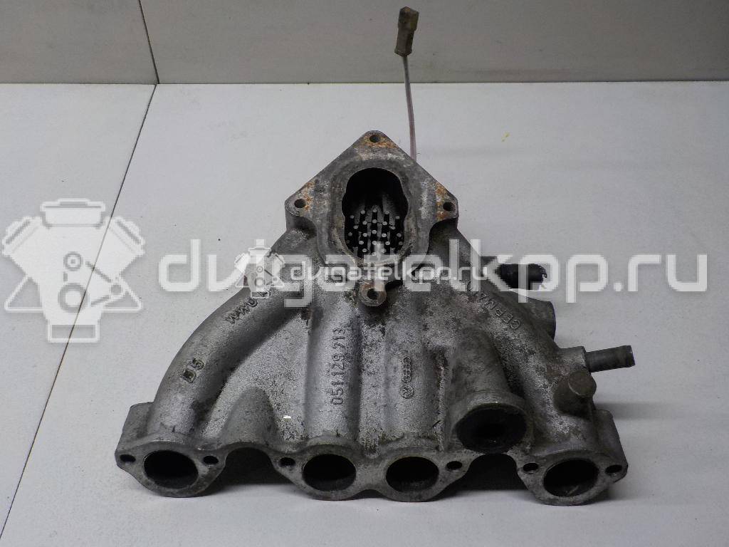 Фото Коллектор впускной для двигателя RP для Volkswagen Jetta / Golf 90 л.с 8V 1.8 л бензин 051129713 {forloop.counter}}