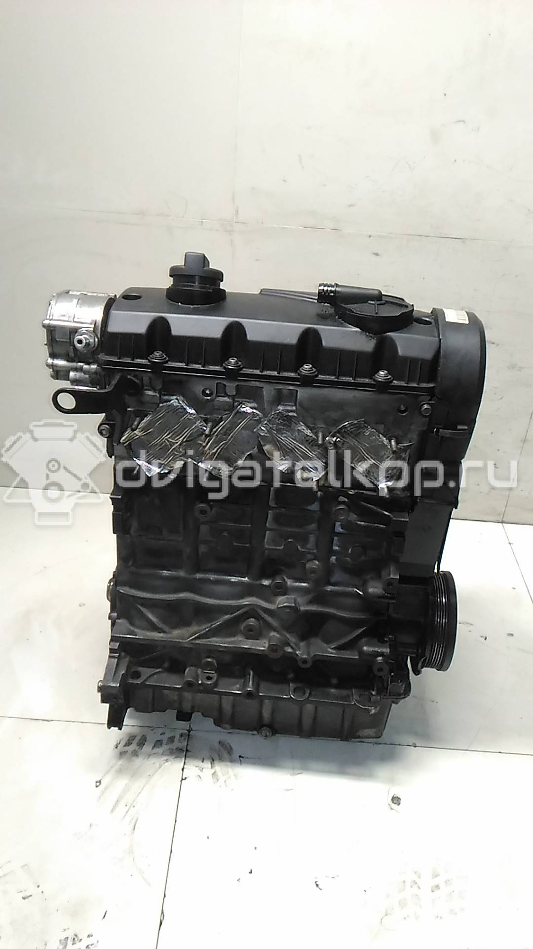 Фото Контрактный (б/у) двигатель BST для Volkswagen Caddy 70 л.с 8V 2.0 л Дизельное топливо 03G100033M {forloop.counter}}