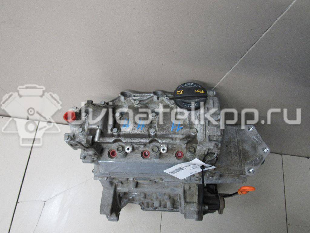 Фото Контрактный (б/у) двигатель CHFA для Skoda Fabia 60 л.с 6V 1.2 л бензин 03D100032 {forloop.counter}}