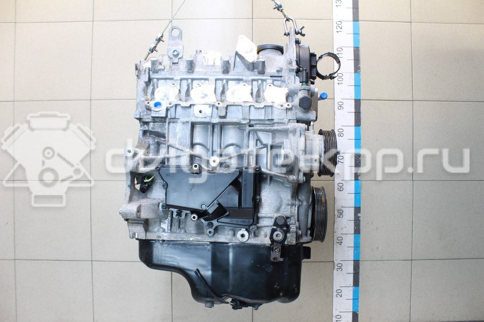 Фото Контрактный (б/у) двигатель CBZC для Volkswagen Polo 90 л.с 8V 1.2 л бензин 03F100091A {forloop.counter}}