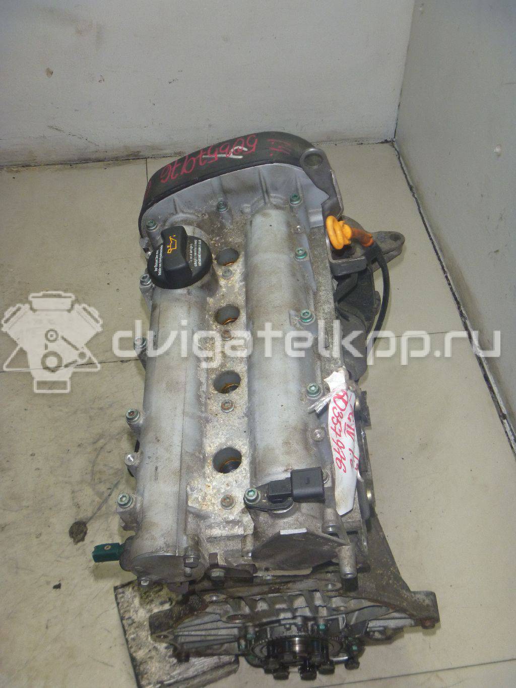 Фото Контрактный (б/у) двигатель AKQ для Volkswagen Lupo 6X1, 6E1 75 л.с 16V 1.4 л бензин 036100098DX {forloop.counter}}