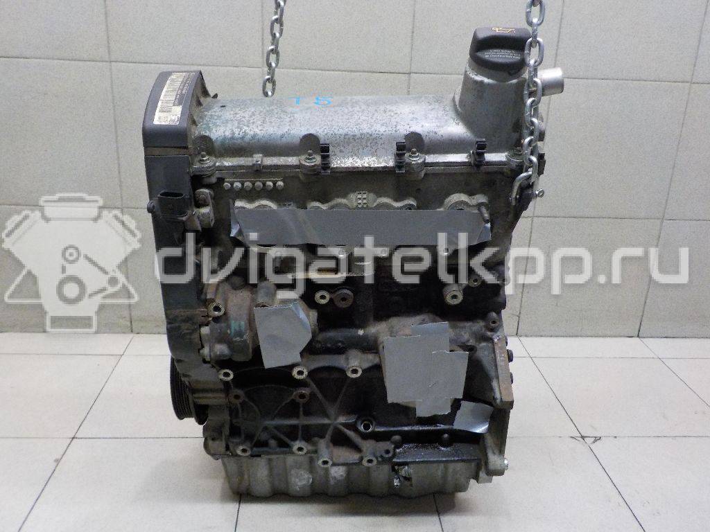 Фото Контрактный (б/у) двигатель AXA для Volkswagen Transporter / Multivan 115 л.с 8V 2.0 л бензин 06A100045N {forloop.counter}}