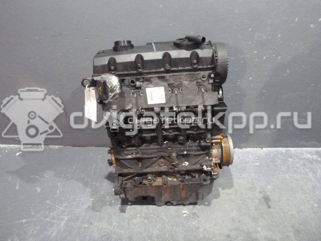 Фото Контрактный (б/у) двигатель AMX для Volkswagen Passat 193 л.с 30V 2.8 л бензин 038100042K {forloop.counter}}