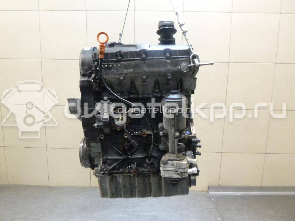 Фото Контрактный (б/у) двигатель AMX для Volkswagen Passat 193 л.с 30V 2.8 л бензин 038100042K {forloop.counter}}