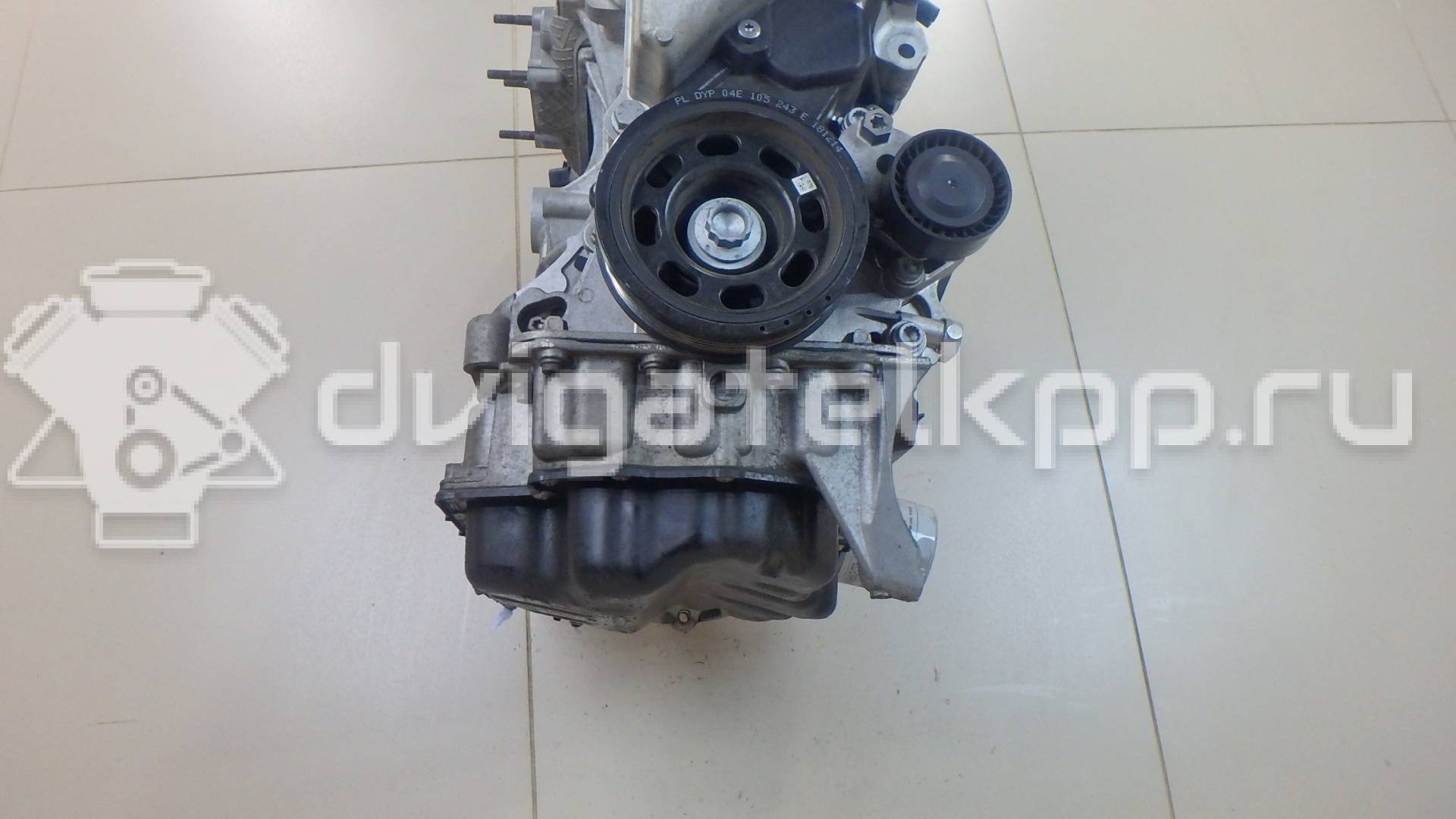 Фото Контрактный (б/у) двигатель CHPA для Volkswagen Golf 140 л.с 16V 1.4 л бензин 04E100033B {forloop.counter}}