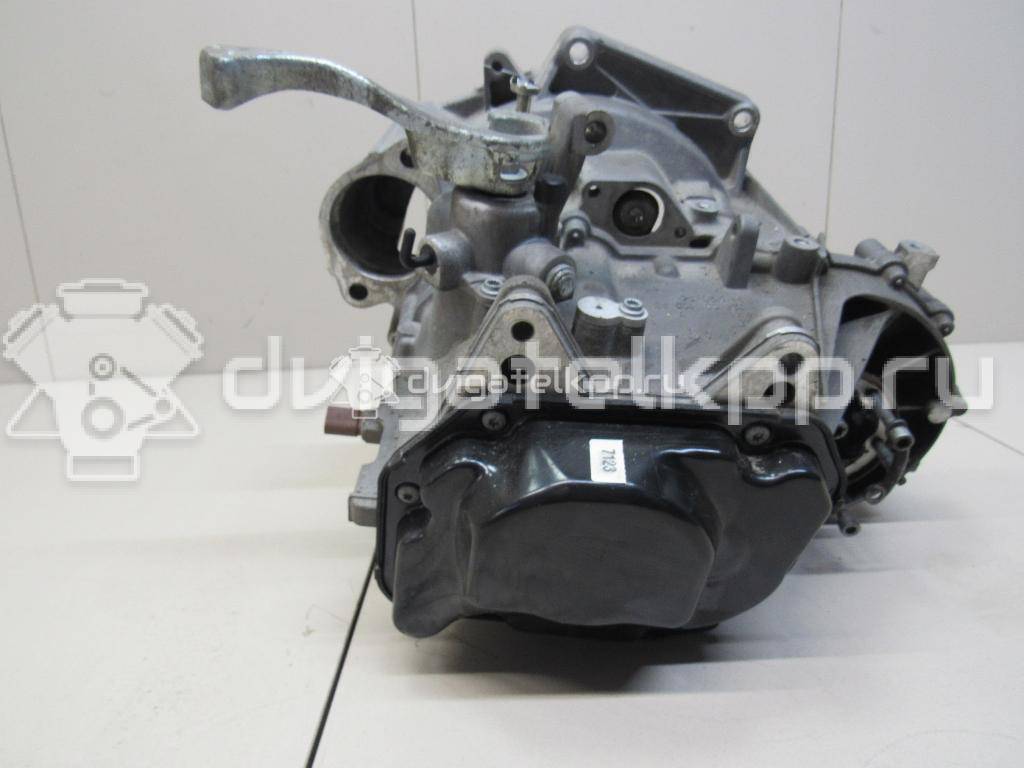 Фото Контрактная (б/у) МКПП для Volkswagen / Skoda / Seat 110 л.с 16V 1.6 л CWVA бензин 02T300048L {forloop.counter}}