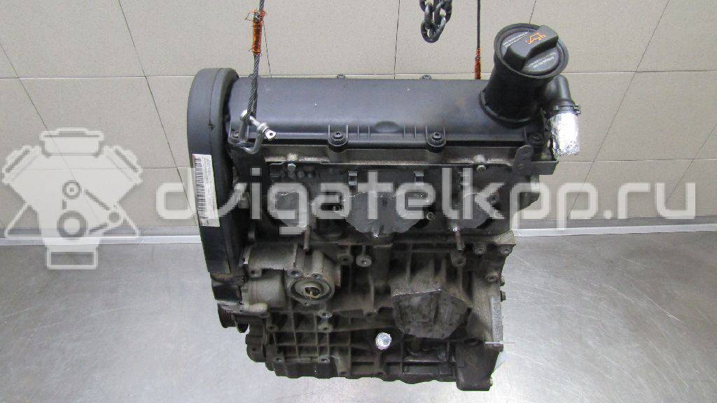 Фото Контрактный (б/у) двигатель GU для Volkswagen Jetta / Golf 90 л.с 8V 1.8 л бензин 06A100098EX {forloop.counter}}