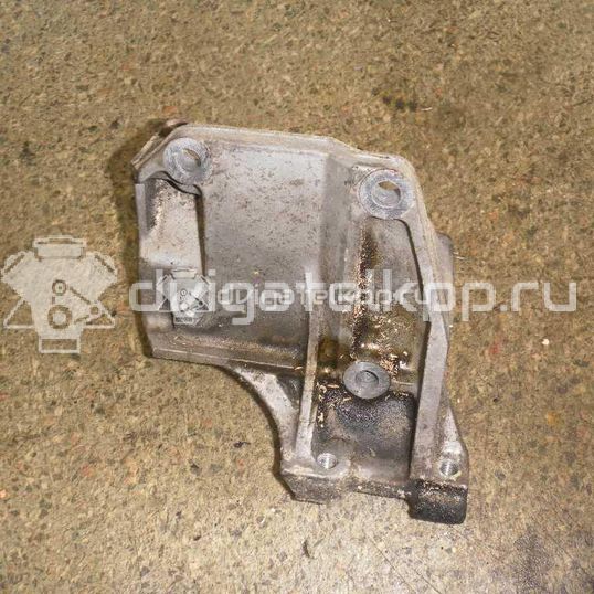 Фото Кронштейн генератора для двигателя J20A для Maruti Suzuki / Suzuki / Chevrolet / Geo / Maruti 120-129 л.с 16V 2.0 л бензин 1791178E10