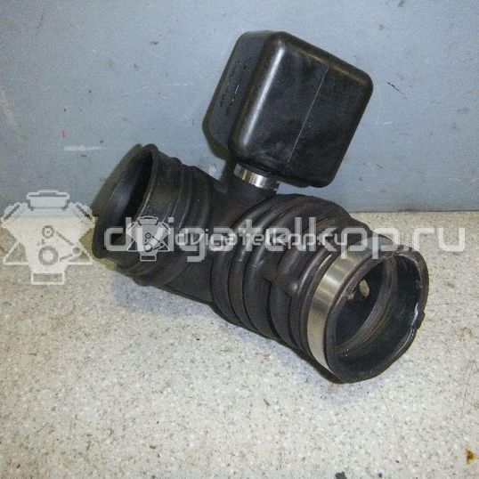 Фото Патрубок воздушного фильтра для двигателя J20A для Maruti Suzuki / Suzuki / Chevrolet / Geo / Maruti 128-132 л.с 16V 2.0 л бензин 1388165J00