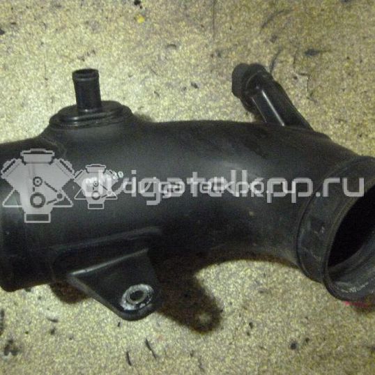 Фото Патрубок воздушного фильтра для двигателя M16A для Maruti Suzuki / Suzuki / Fiat 106-120 л.с 16V 1.6 л бензин 1383054G03