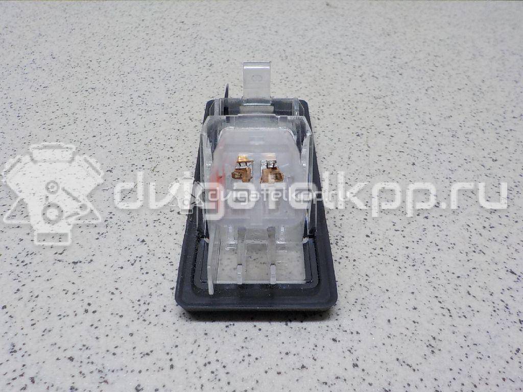 Фото Фонарь подсветки номера  8200013577 для Renault Modus Grand F Jp0 / Megane / Clio / Laguna / Scénic {forloop.counter}}