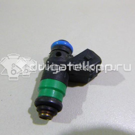 Фото Форсунка инжекторная электрическая  8201037748 для renault Duster