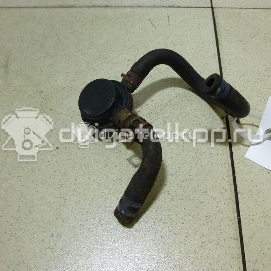 Фото Клапан вентиляции картерных газов для двигателя M16A для Maruti Suzuki / Suzuki / Fiat 106-120 л.с 16V 1.6 л бензин 1814583E00