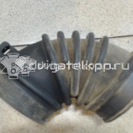 Фото Патрубок воздушного фильтра для двигателя M13A для Subaru / Suzuki / Chevrolet 82-94 л.с 16V 1.3 л бензин 1388163J00