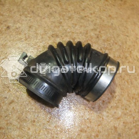 Фото Патрубок воздушного фильтра для двигателя M13A для Subaru / Suzuki / Chevrolet 82-94 л.с 16V 1.3 л бензин 1388163J00