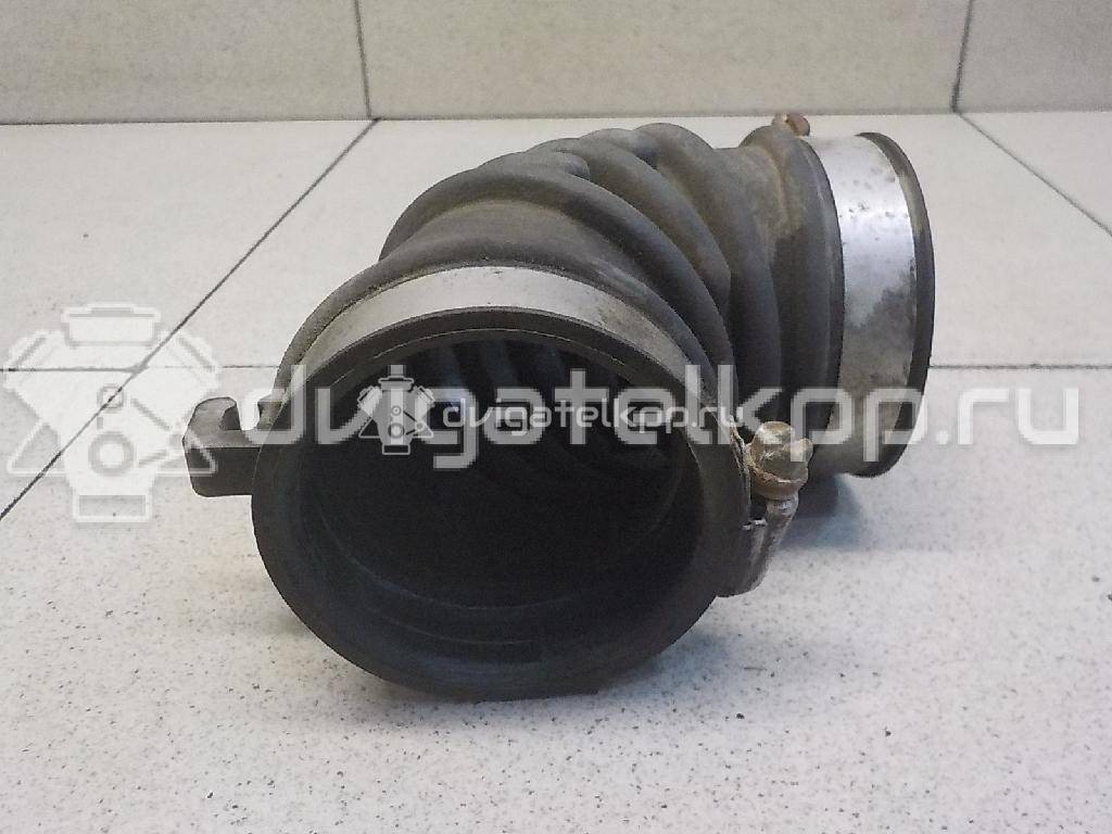 Фото Патрубок воздушного фильтра для двигателя M13A для Subaru / Suzuki / Chevrolet 82-94 л.с 16V 1.3 л бензин 1388163J00 {forloop.counter}}