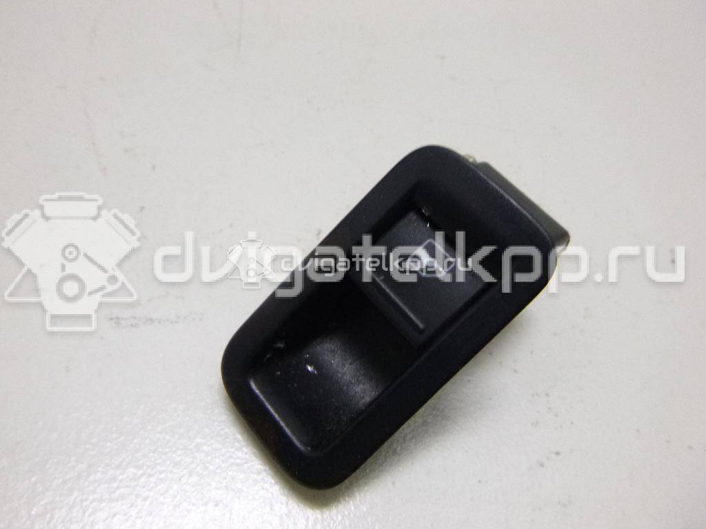 Фото Кнопка стеклоподъемника  7L6959855B для Seat Ibiza / Leon / Toledo / Alhambra / Altea {forloop.counter}}