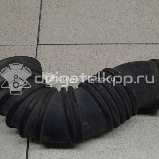 Фото Патрубок воздушного фильтра для двигателя J20A для Maruti Suzuki / Suzuki / Chevrolet / Geo / Maruti 128-132 л.с 16V 2.0 л бензин 1376680J00