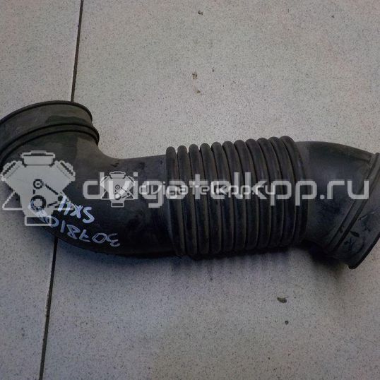 Фото Патрубок воздушного фильтра для двигателя M16A для Maruti Suzuki / Suzuki / Fiat 106-120 л.с 16V 1.6 л бензин 1376654LA0