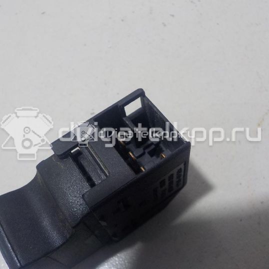 Фото Кнопка стеклоподъемника  6Y0959855 для Skoda Fabia