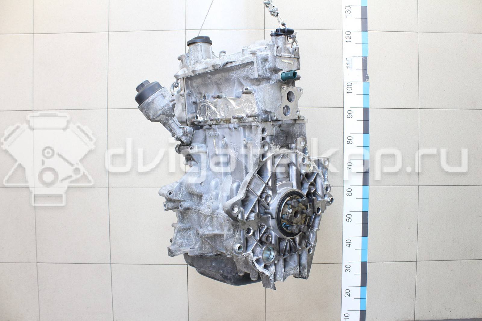 Фото Контрактный (б/у) двигатель CHFA для Skoda Fabia 60 л.с 6V 1.2 л бензин 03D100032 {forloop.counter}}