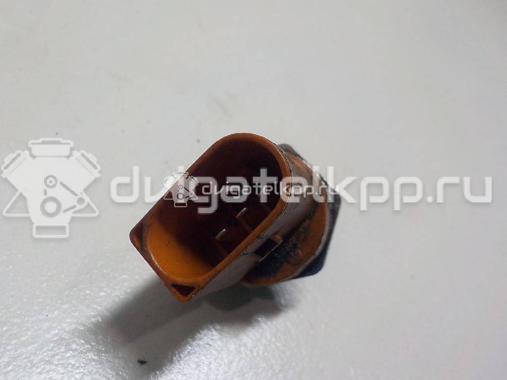 Фото Датчик давления топлива  06J906051D для Volkswagen Scirocco / Tiguan / Touran / Amarok S1B / Cc {forloop.counter}}