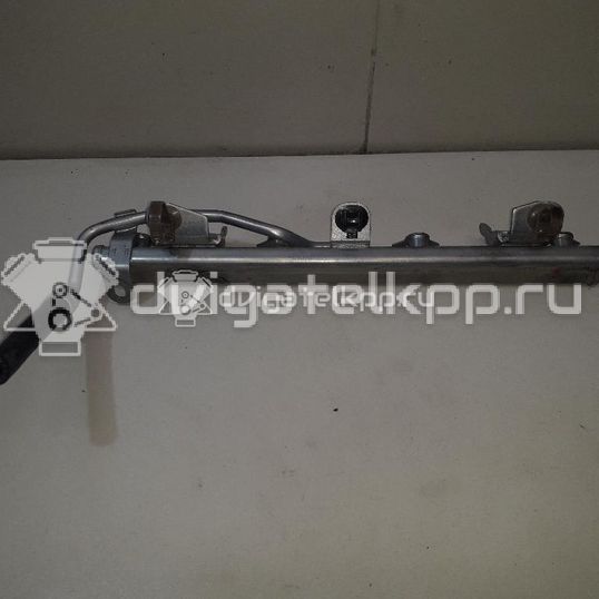 Фото Рейка топливная (рампа) для двигателя M16A для Maruti Suzuki / Suzuki / Fiat 106-120 л.с 16V 1.6 л бензин 1573061M00