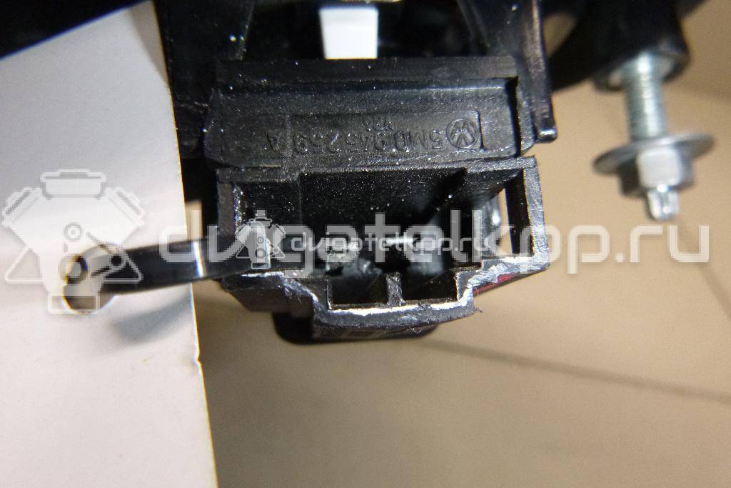 Фото Фонарь задний внутренний правый  5M0945094S для Volkswagen Touran / Xl1 / Golf / Phaeton 3D / Caddy {forloop.counter}}