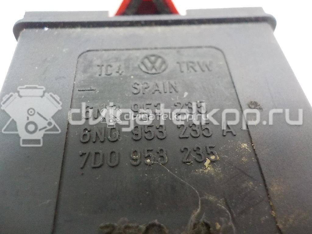 Фото Кнопка аварийной сигнализации  6N0953235 для Volkswagen Transporter / Polo / Lupo 6X1, 6E1 {forloop.counter}}