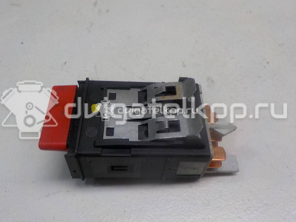 Фото Кнопка аварийной сигнализации  6N0953235 для Volkswagen Transporter / Polo / Lupo 6X1, 6E1 {forloop.counter}}