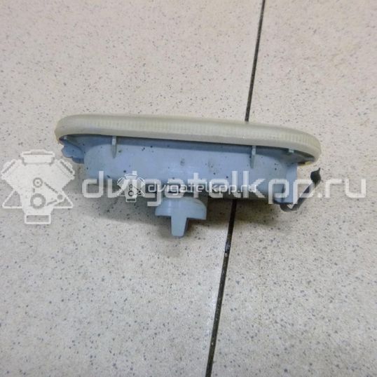 Фото Повторитель на крыло белый  1J0949117 для Volkswagen Up 121, 122, Bl1, Bl2 / Vento 1H2 / Amarok S1B / Bora / Multivan