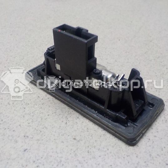 Фото Фонарь подсветки номера  8T0943021 для vw Passat [B6]