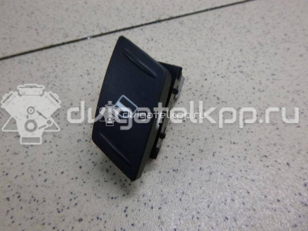 Фото Кнопка стеклоподъемника  1Z0959856 для vw Polo (HB) {forloop.counter}}