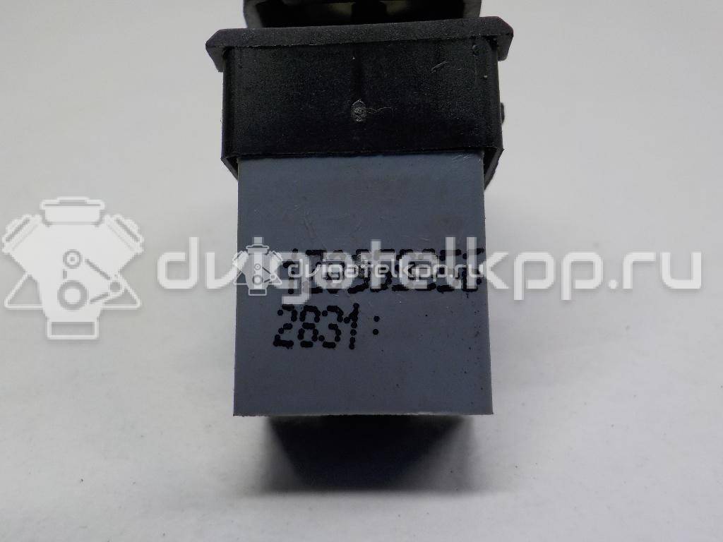 Фото Кнопка стеклоподъемника  1Z0959856 для vw Polo (HB) {forloop.counter}}