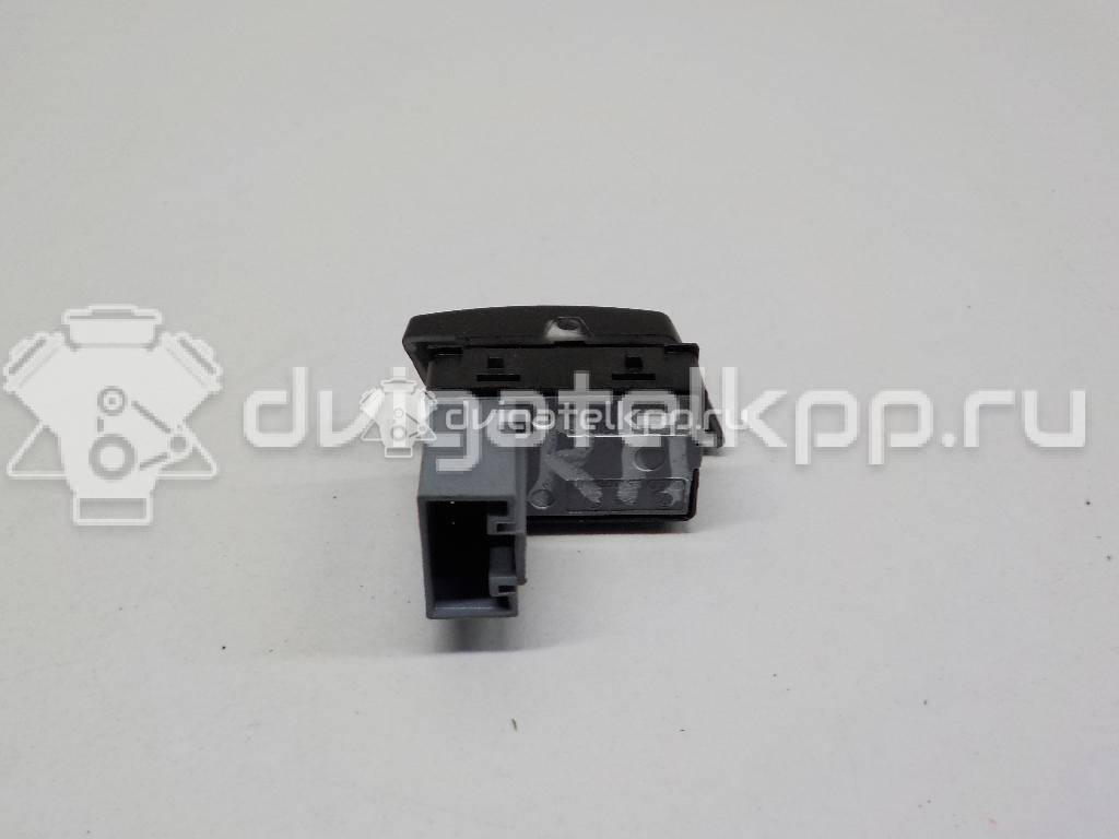 Фото Кнопка стеклоподъемника  1Z0959856 для vw Polo (HB) {forloop.counter}}