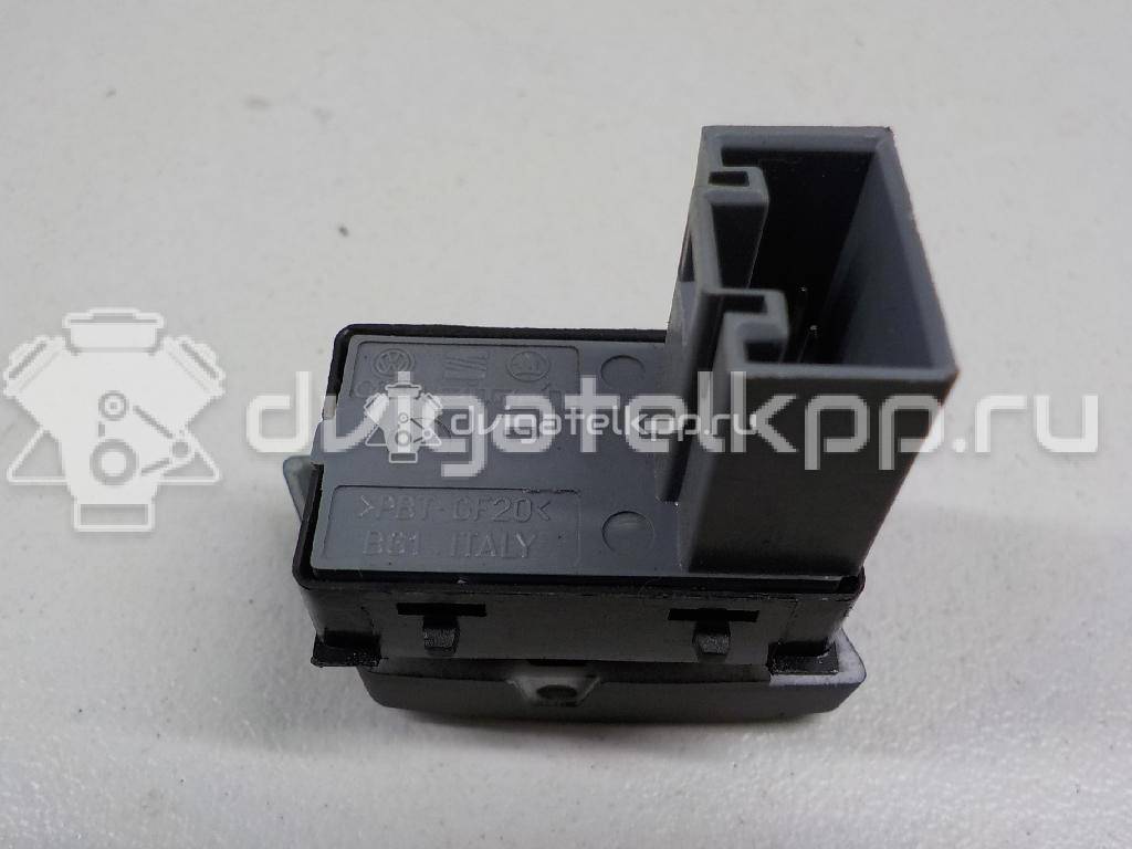 Фото Кнопка стеклоподъемника  1Z0959856 для vw Polo (HB) {forloop.counter}}