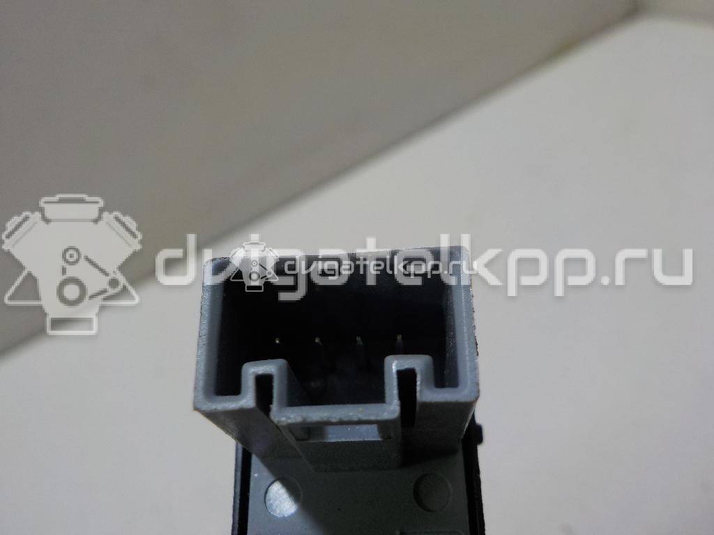 Фото Кнопка стеклоподъемника  1Z0959856 для vw Polo (HB) {forloop.counter}}