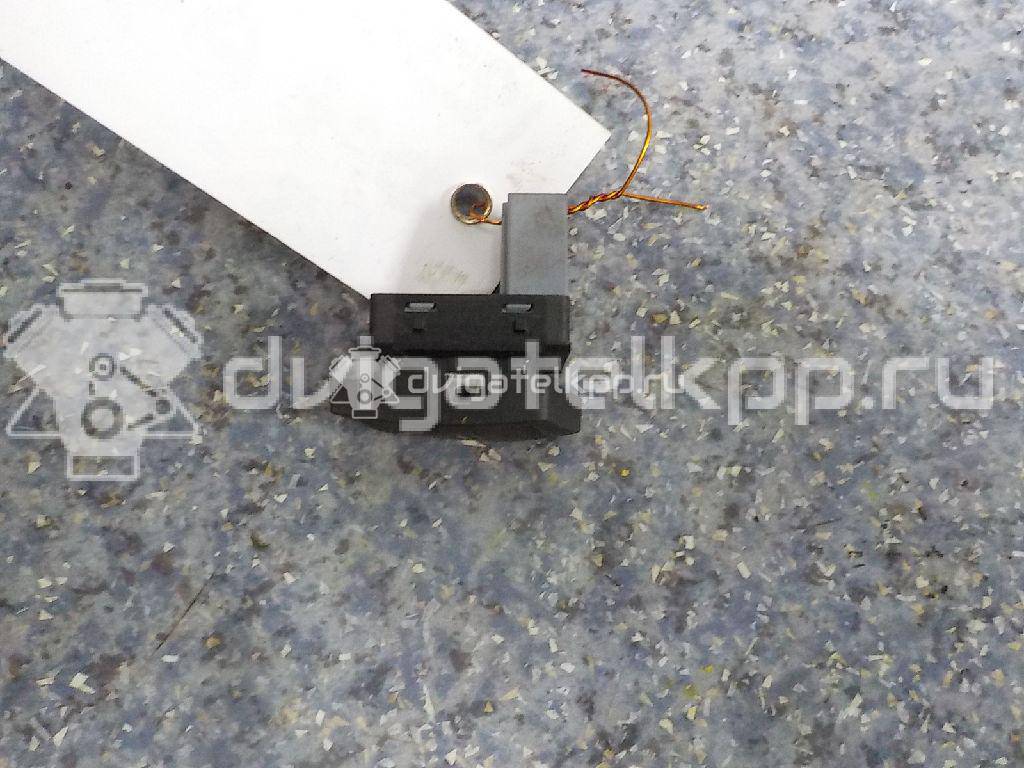 Фото Кнопка стеклоподъемника  1Z0959856 для vw Polo (HB) {forloop.counter}}