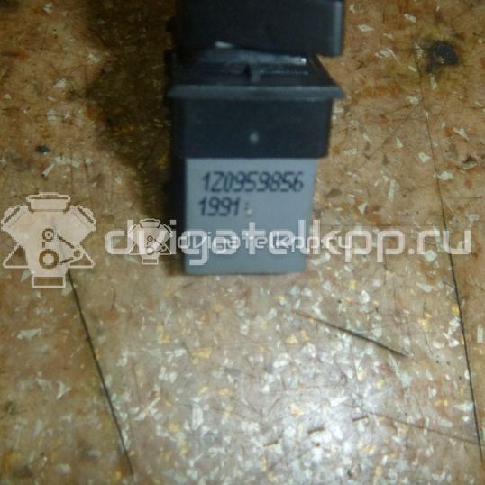 Фото Кнопка стеклоподъемника  1Z0959856 для vw Polo (HB)