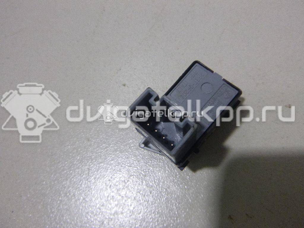 Фото Кнопка стеклоподъемника  1Z0959856 для vw Polo (HB) {forloop.counter}}